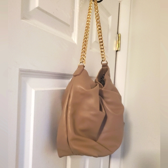 Moda Luxe Chain Hobo Bag - Picture 5 of 12